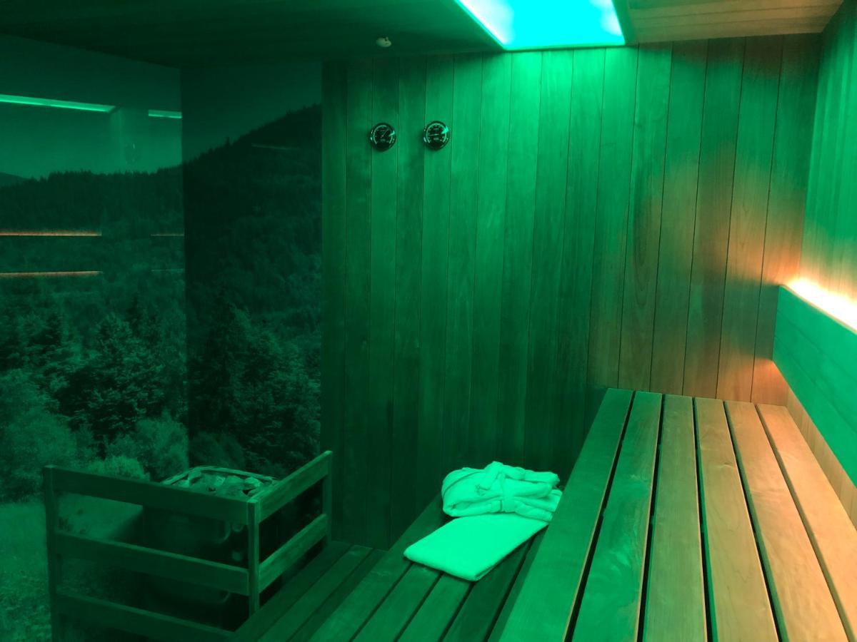 Hotel Olivia Medical Spa Skomielna Czarna Екстериор снимка